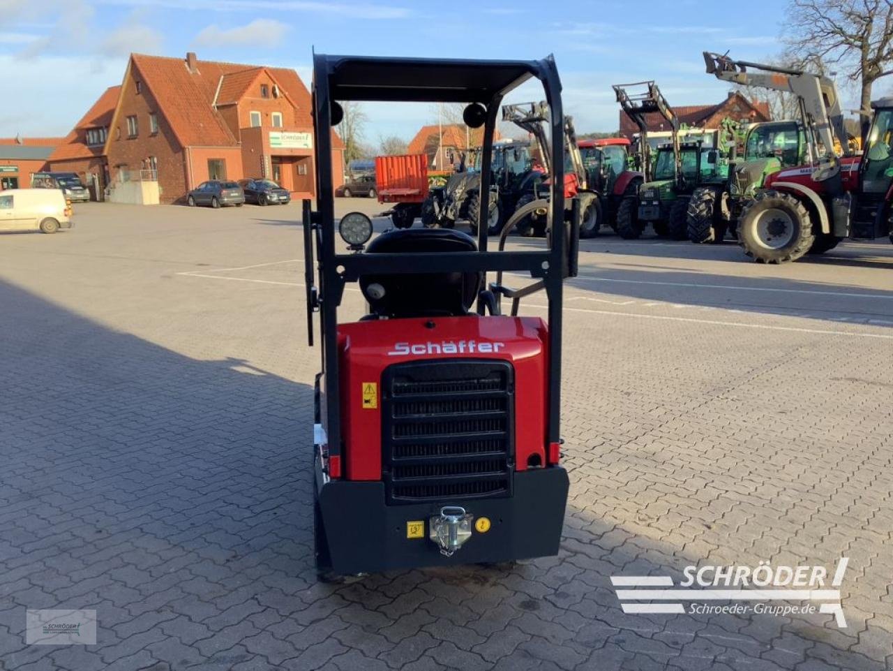 Hoflader des Typs Schäffer 1622, Neumaschine in Völkersen (Bild 4)