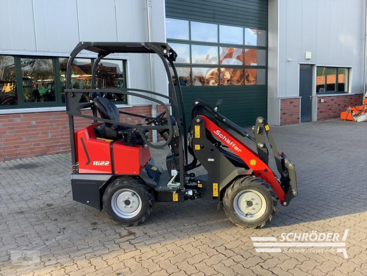 Hoflader des Typs Schäffer 1622, Neumaschine in Völkersen (Bild 5)