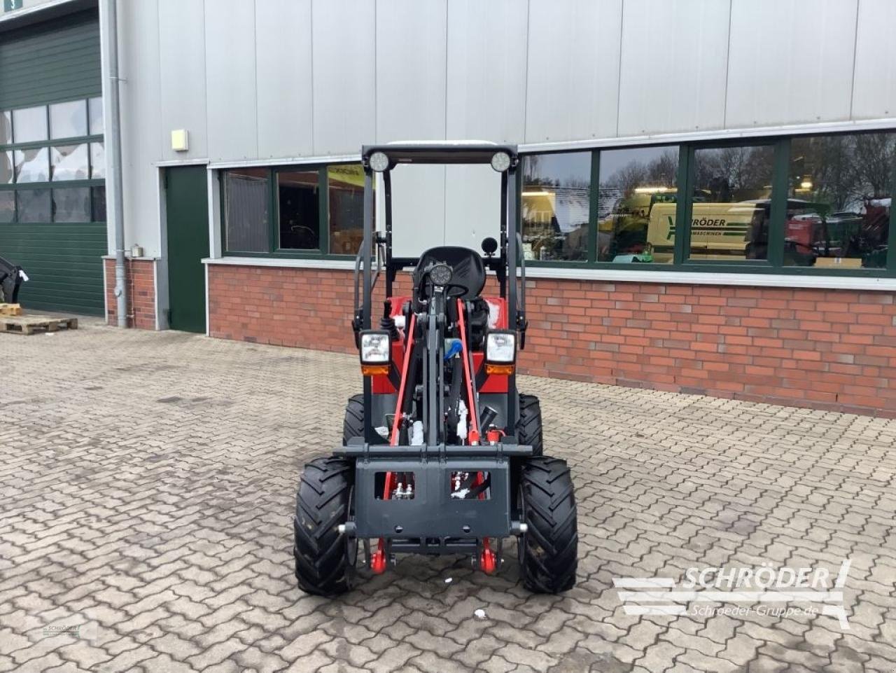 Hoflader типа Schäffer 1622, Neumaschine в Völkersen (Фотография 2)