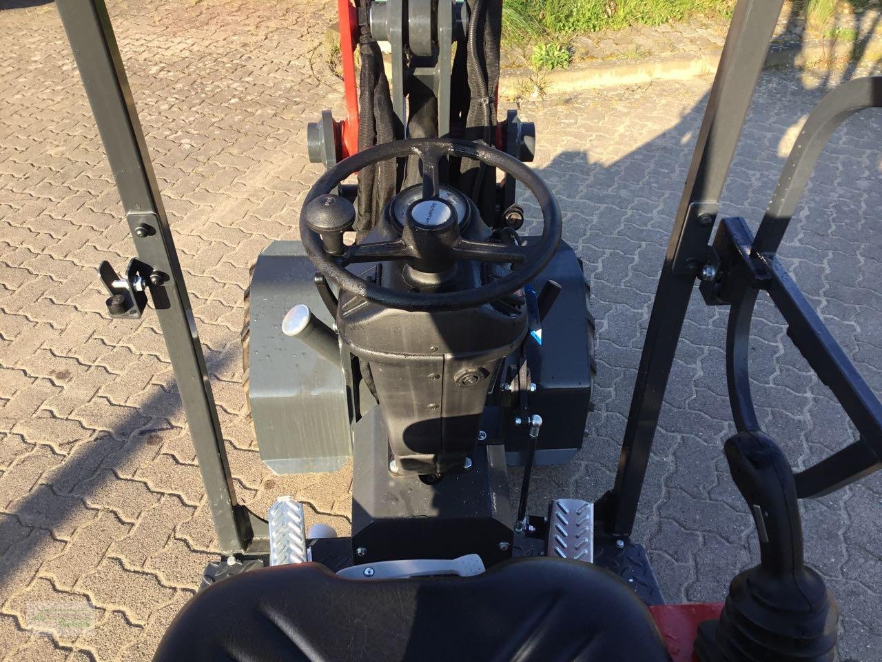 Hoflader of the type Schäffer 1622, Neumaschine in Coppenbruegge (Picture 5)