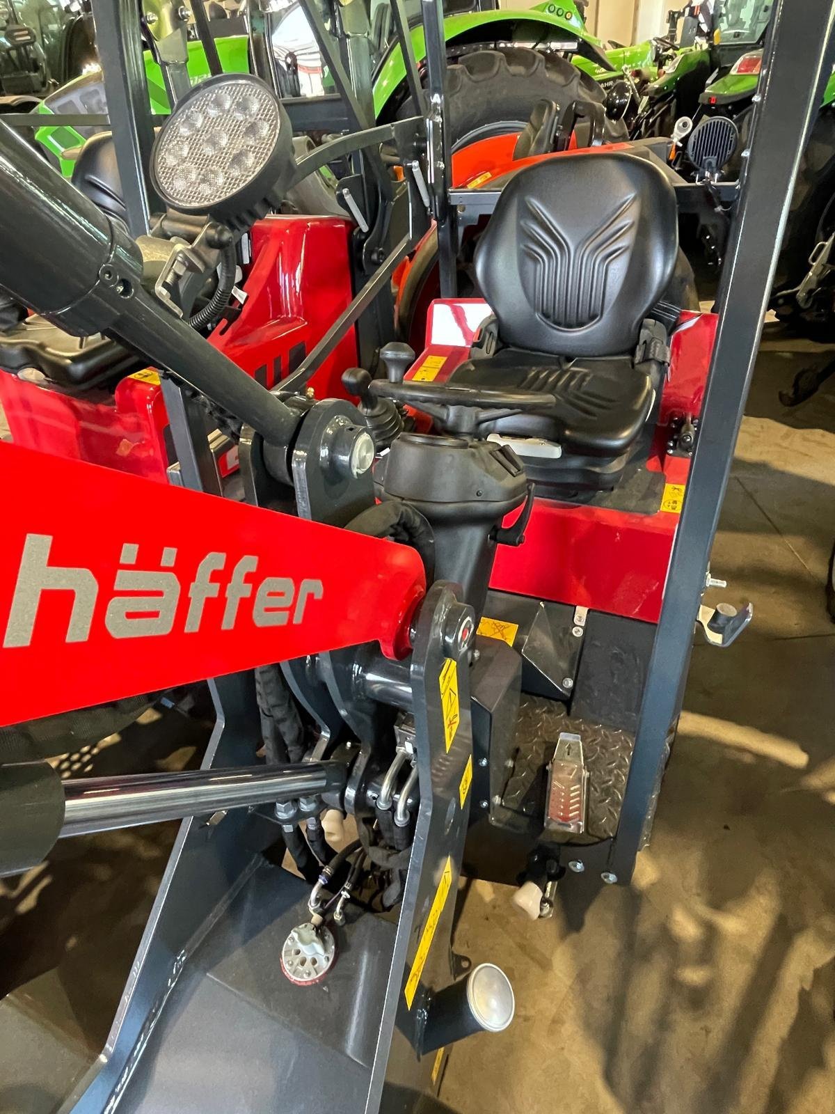 Hoflader of the type Schäffer 1622, Neumaschine in Dannstadt-Schauernheim (Picture 4)