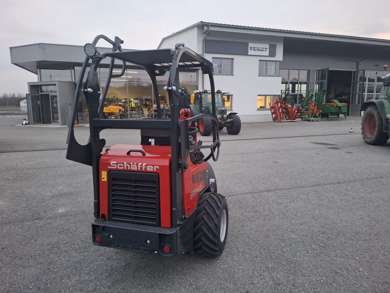 Hoflader типа Schäffer 2024 S, Neumaschine в Saxen (Фотография 11)