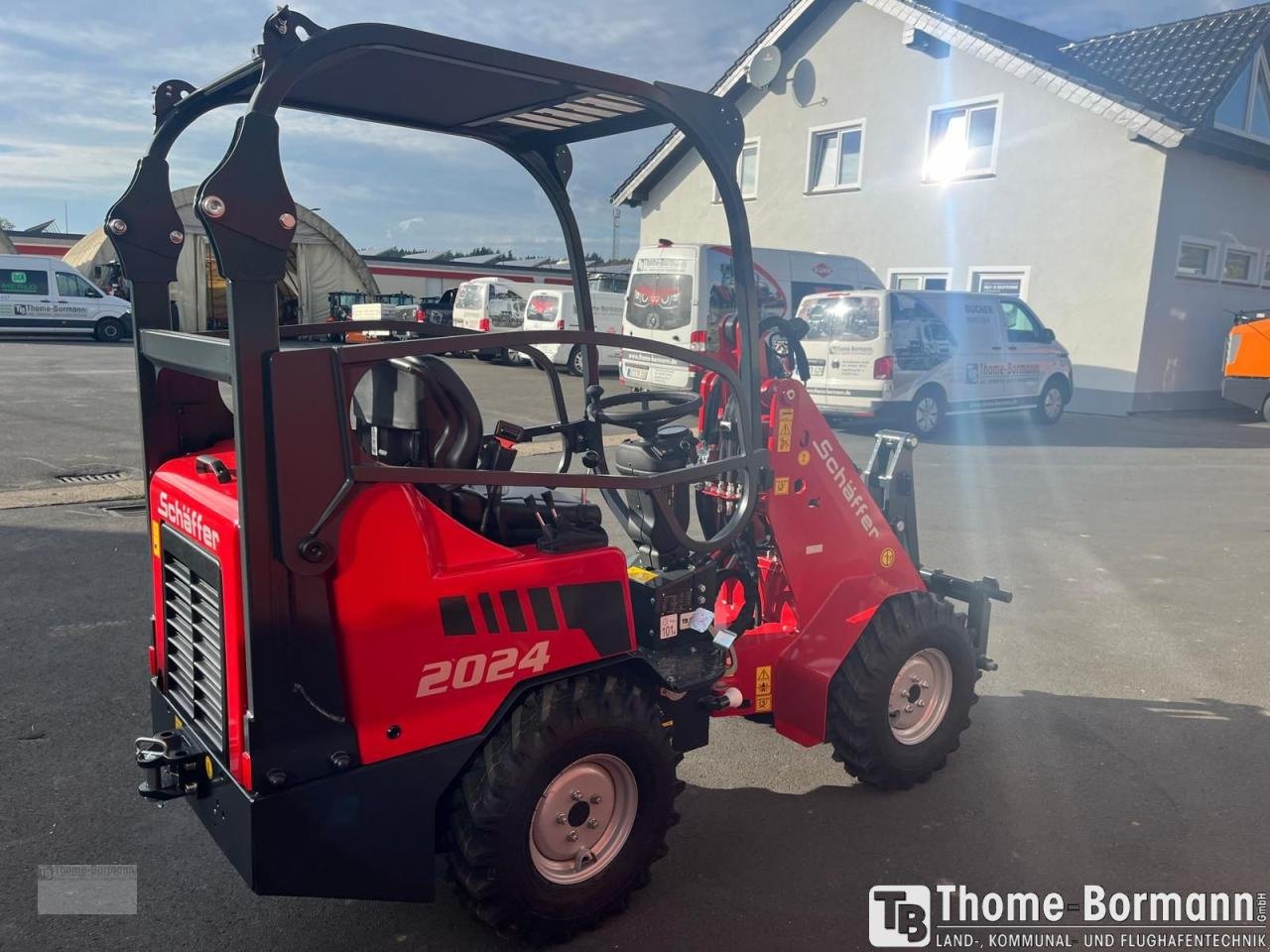 Hoflader of the type Schäffer 2024, Neumaschine in Prüm (Picture 4)