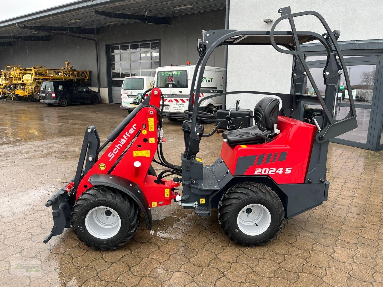 Hoflader от тип Schäffer 2024S, Neumaschine в Coppenbruegge (Снимка 2)