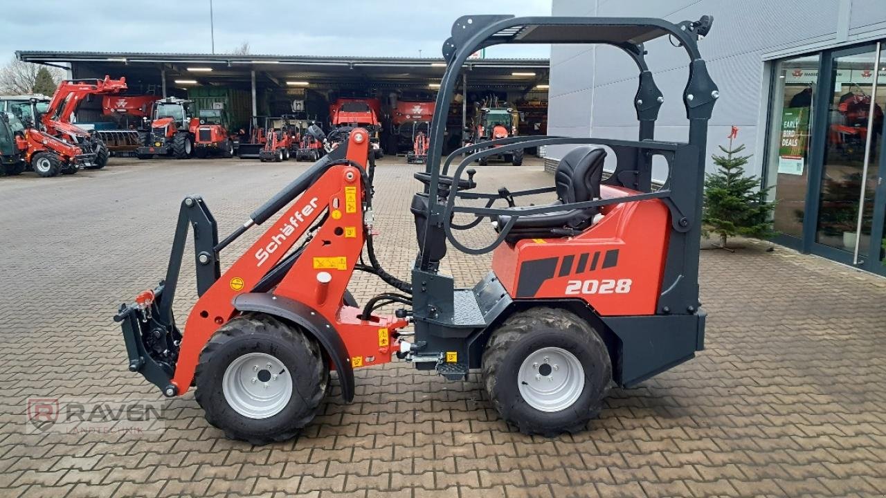 Hoflader des Typs Schäffer 2028-2, Neumaschine in Sulingen (Bild 2)