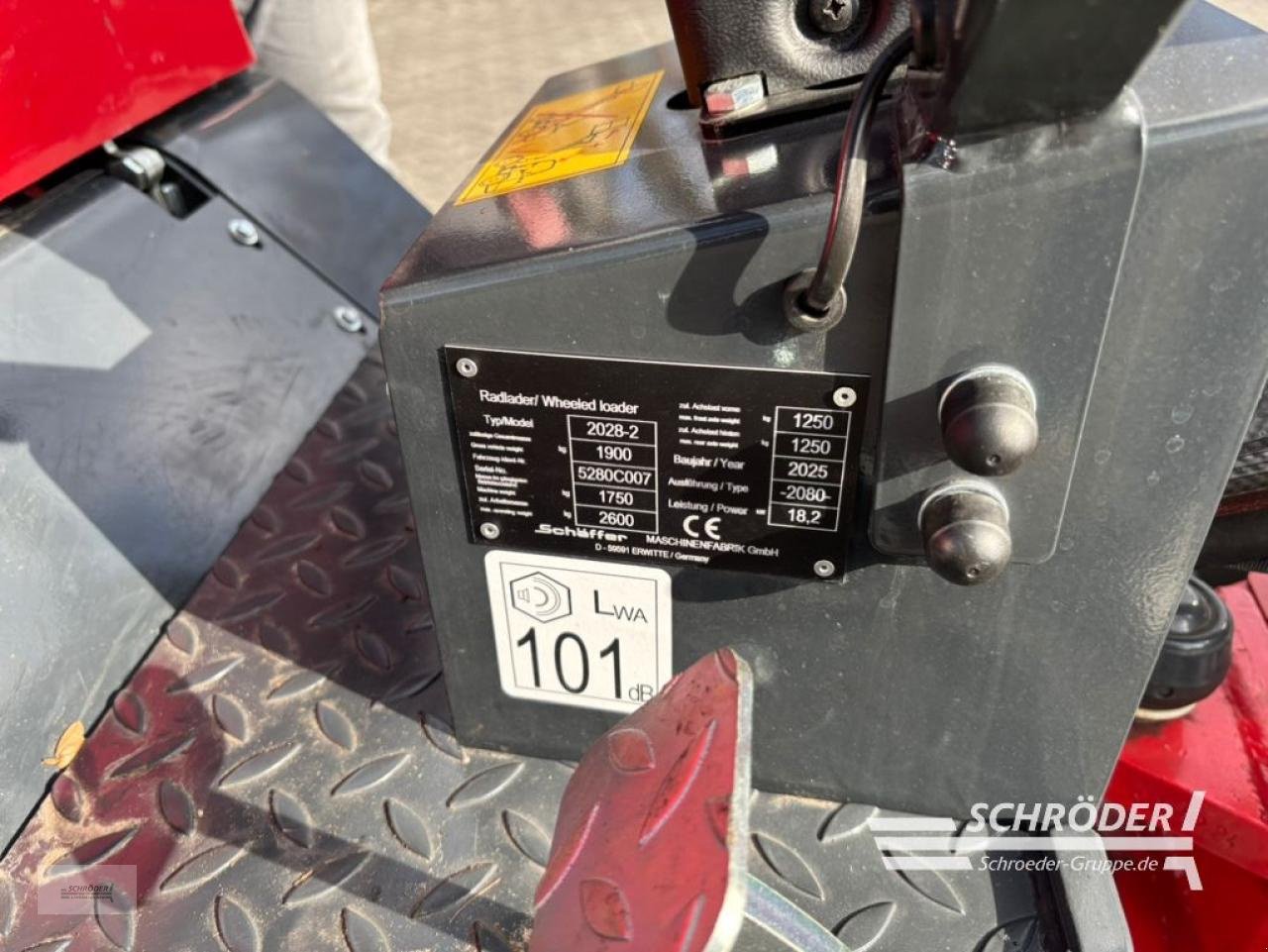 Hoflader типа Schäffer 2028-2, Neumaschine в Wildeshausen (Фотография 15)