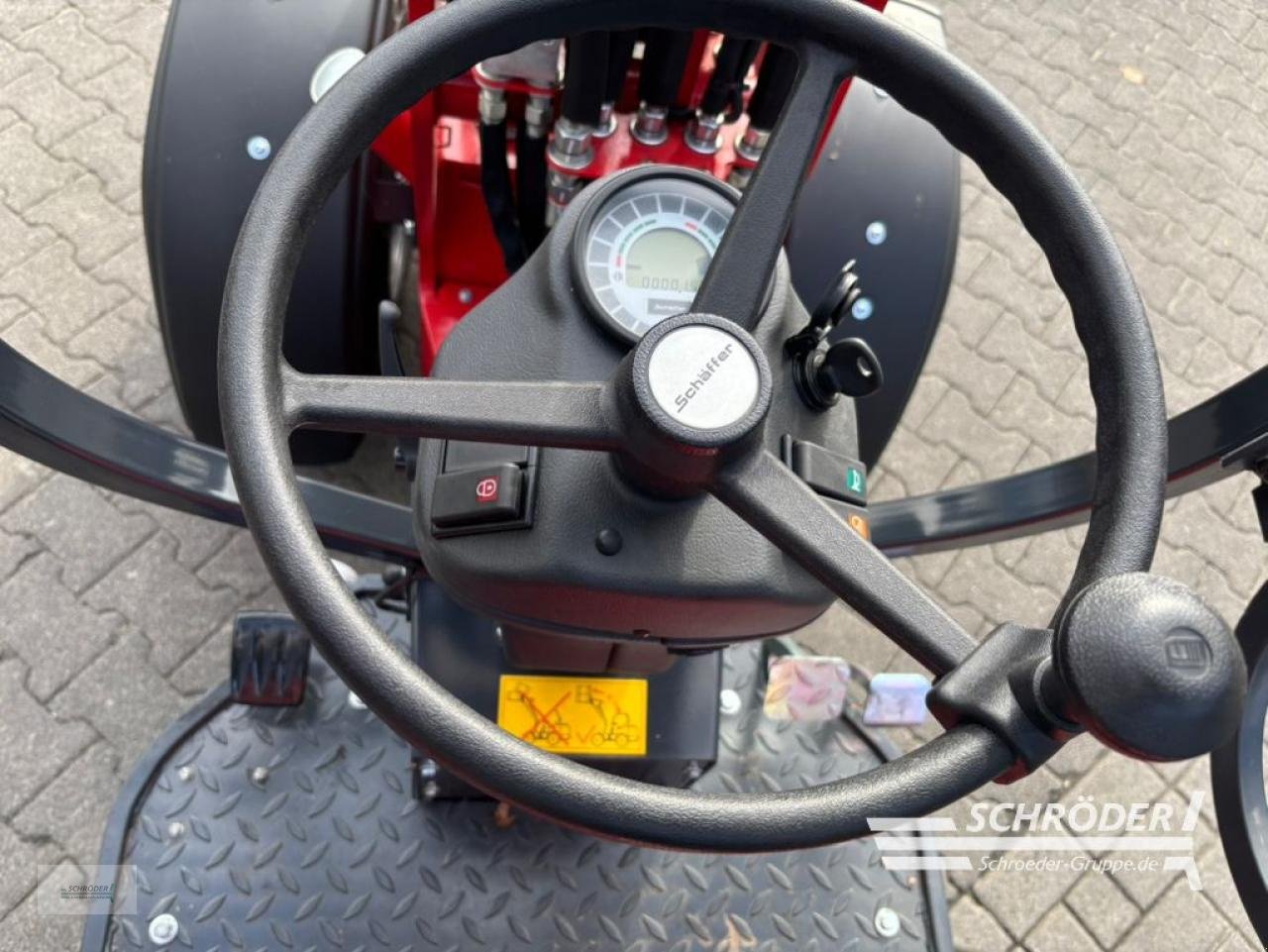 Hoflader типа Schäffer 2028-2, Neumaschine в Wildeshausen (Фотография 18)