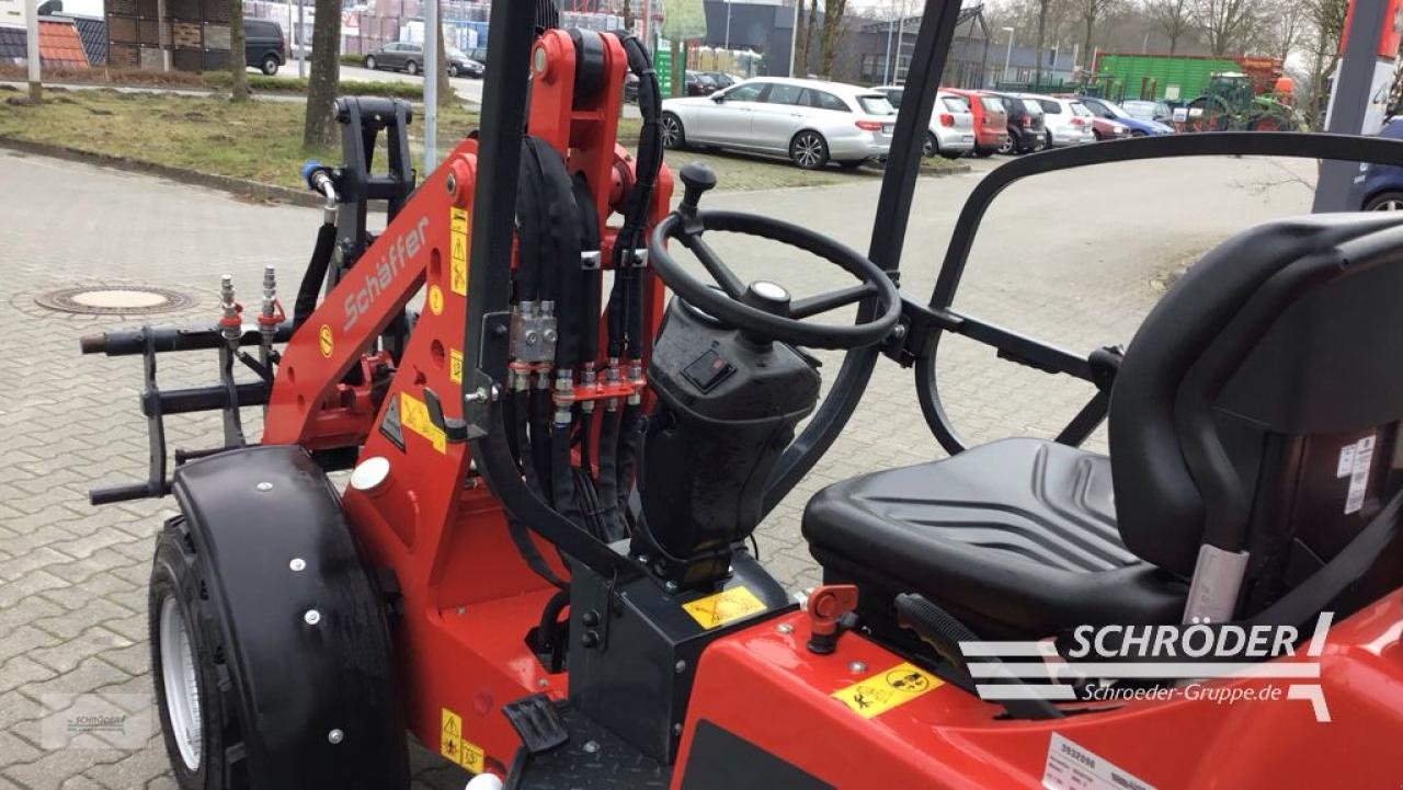 Hoflader типа Schäffer 2028-2, Neumaschine в Westerstede (Фотография 10)