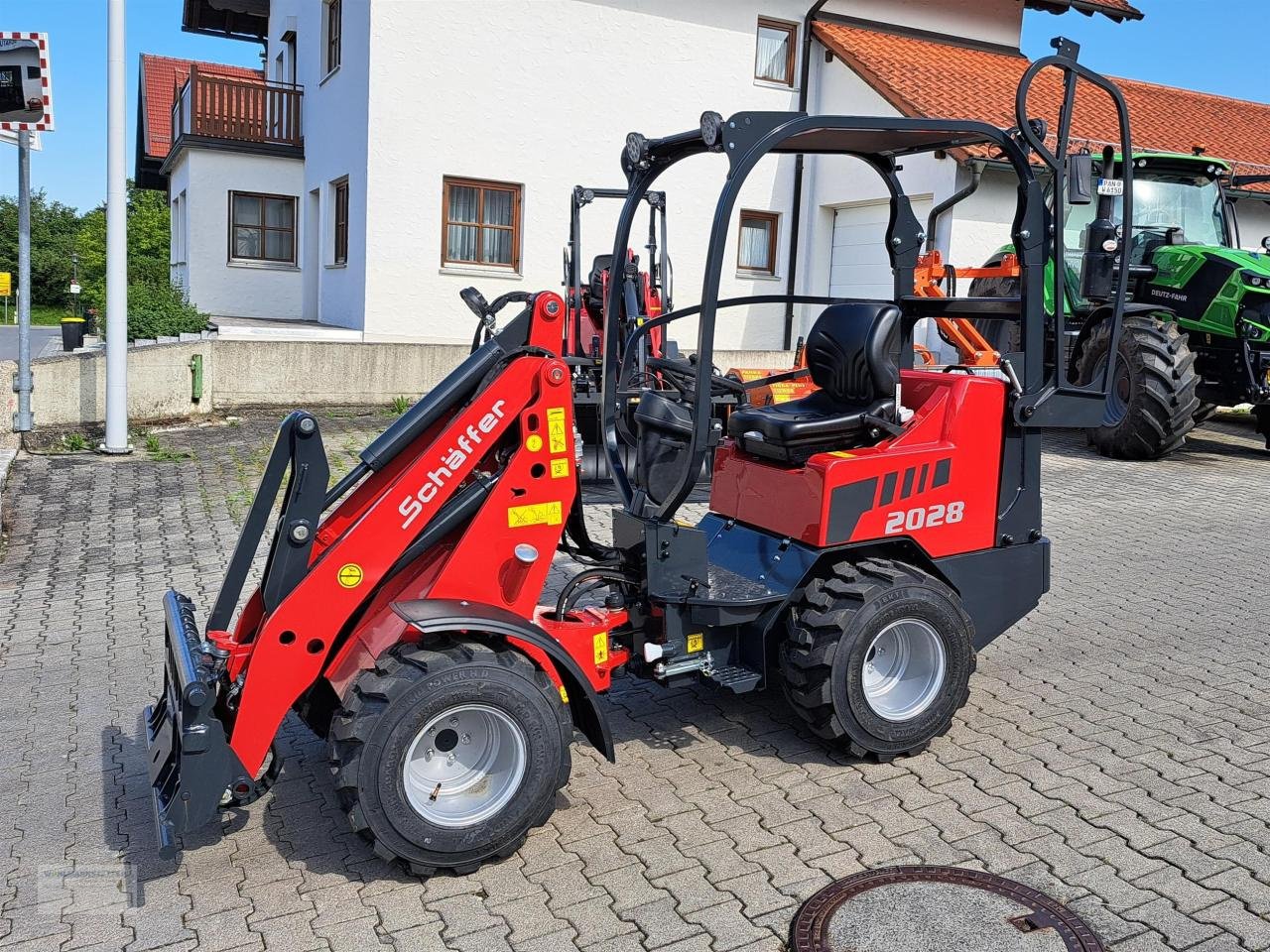 Hoflader Türe ait Schäffer 2028 MIT FSD, Neumaschine içinde Unterdietfurt (resim 1)