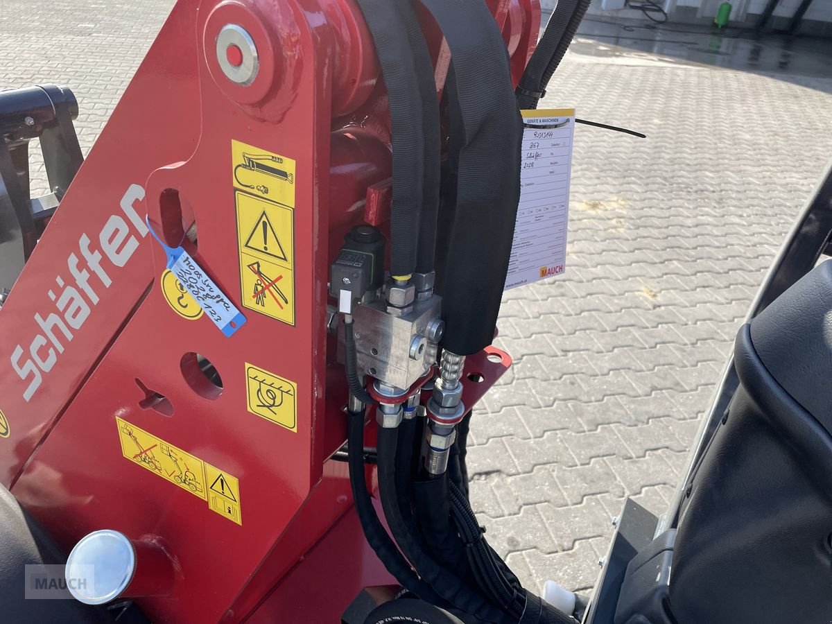 Hoflader of the type Schäffer 2028 mit Schäffer Aufnahme, Gebrauchtmaschine in Burgkirchen (Picture 14)