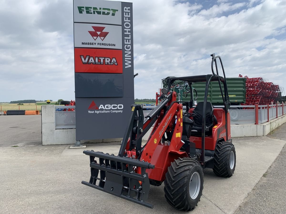 Hoflader of the type Schäffer 2028 SLT, Neumaschine in Starrein (Picture 1)