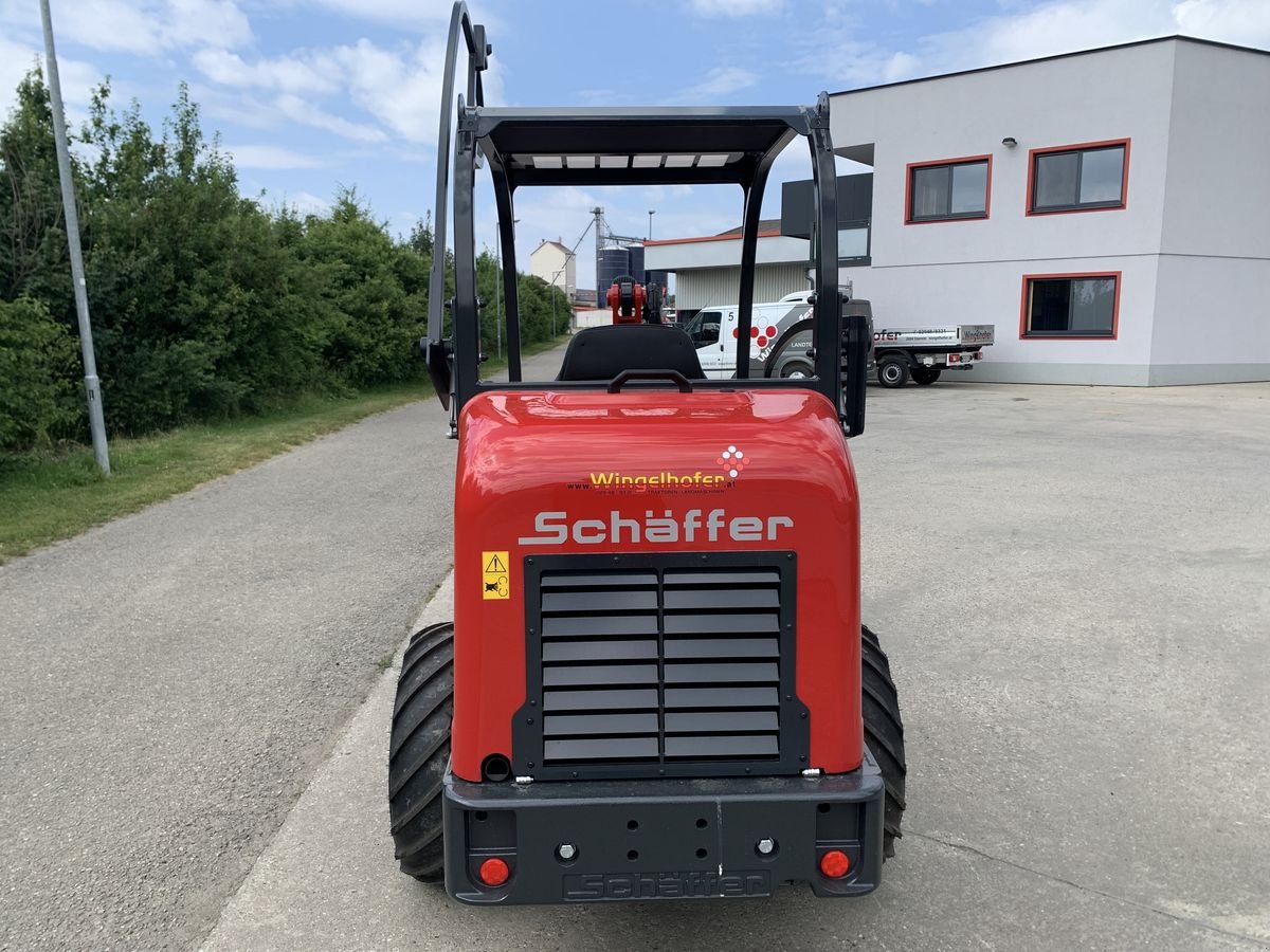 Hoflader of the type Schäffer 2028 SLT, Neumaschine in Starrein (Picture 3)