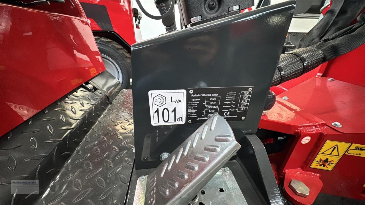 Hoflader of the type Schäffer 2028 SLT, Neumaschine in Unterdietfurt (Picture 6)