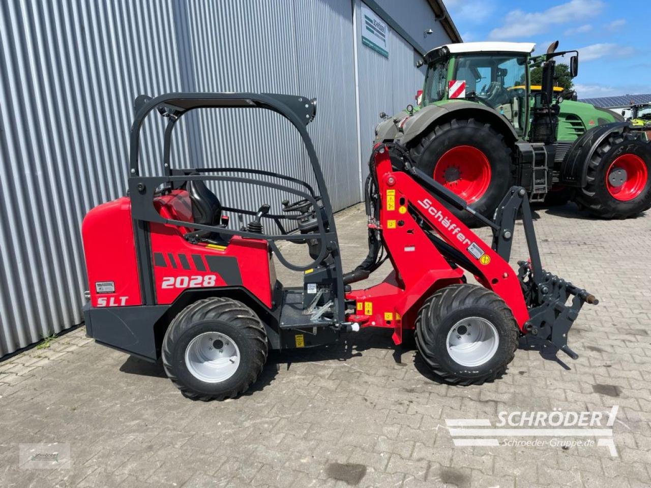 Hoflader des Typs Schäffer 2028 SLT, Neumaschine in Völkersen (Bild 2)