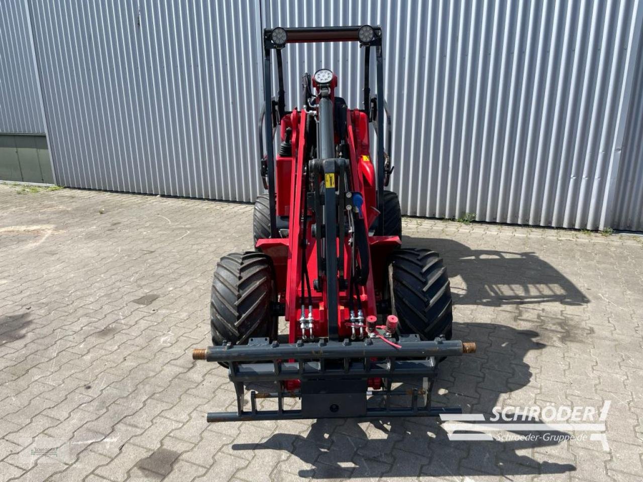 Hoflader des Typs Schäffer 2028 SLT, Neumaschine in Völkersen (Bild 7)