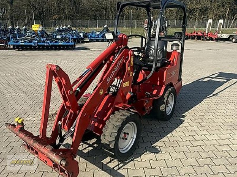 Hoflader типа Schäffer 2028, Gebrauchtmaschine в Andervenne (Фотография 1)