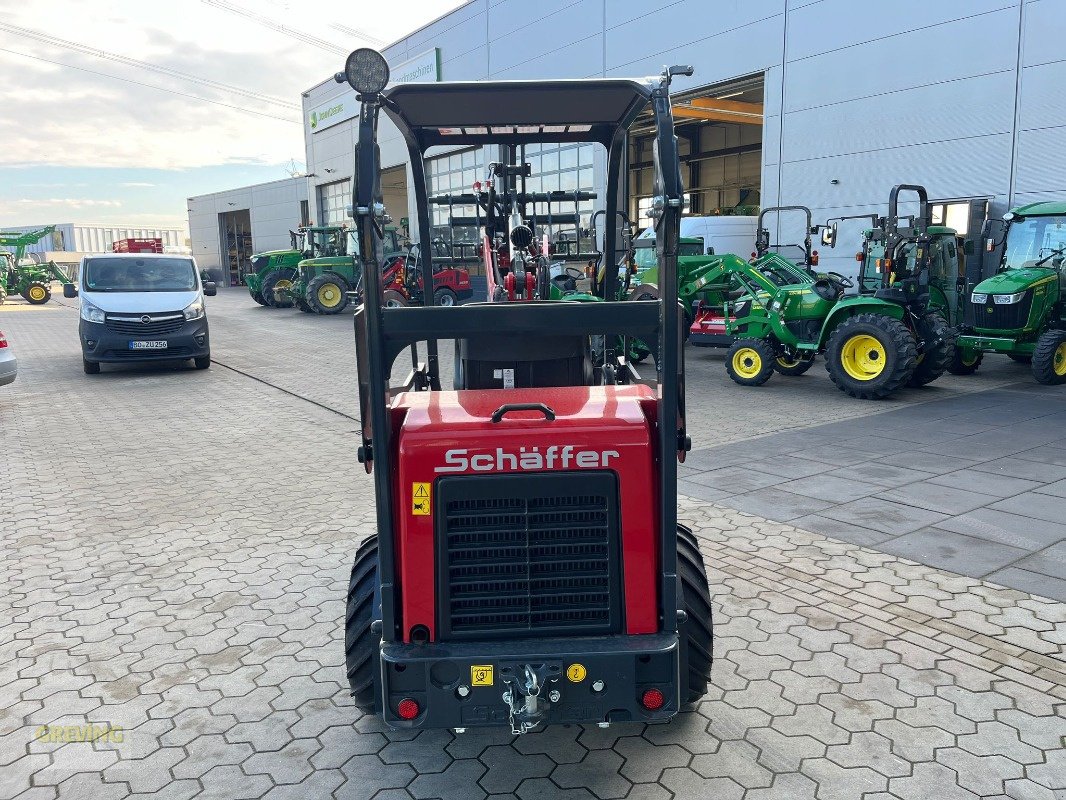 Hoflader of the type Schäffer 2028, Neumaschine in Heiden (Picture 5)