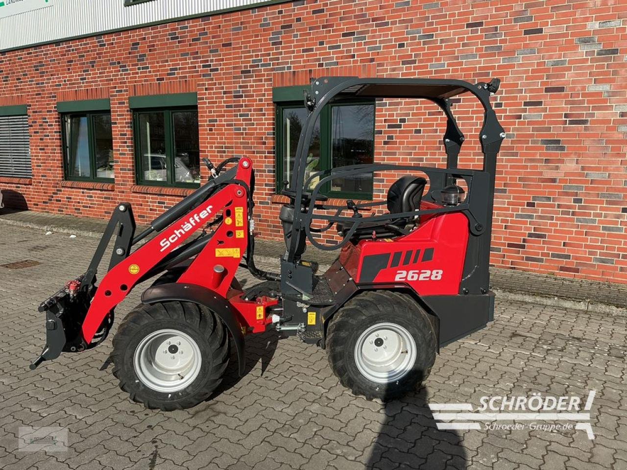 Hoflader van het type Schäffer 2628, Neumaschine in Friedland (Foto 4)