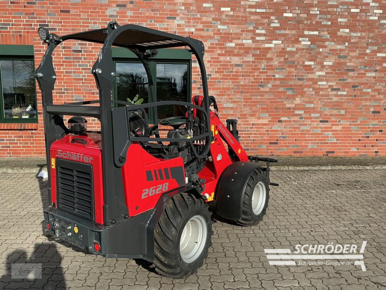 Hoflader van het type Schäffer 2628, Neumaschine in Friedland (Foto 11)