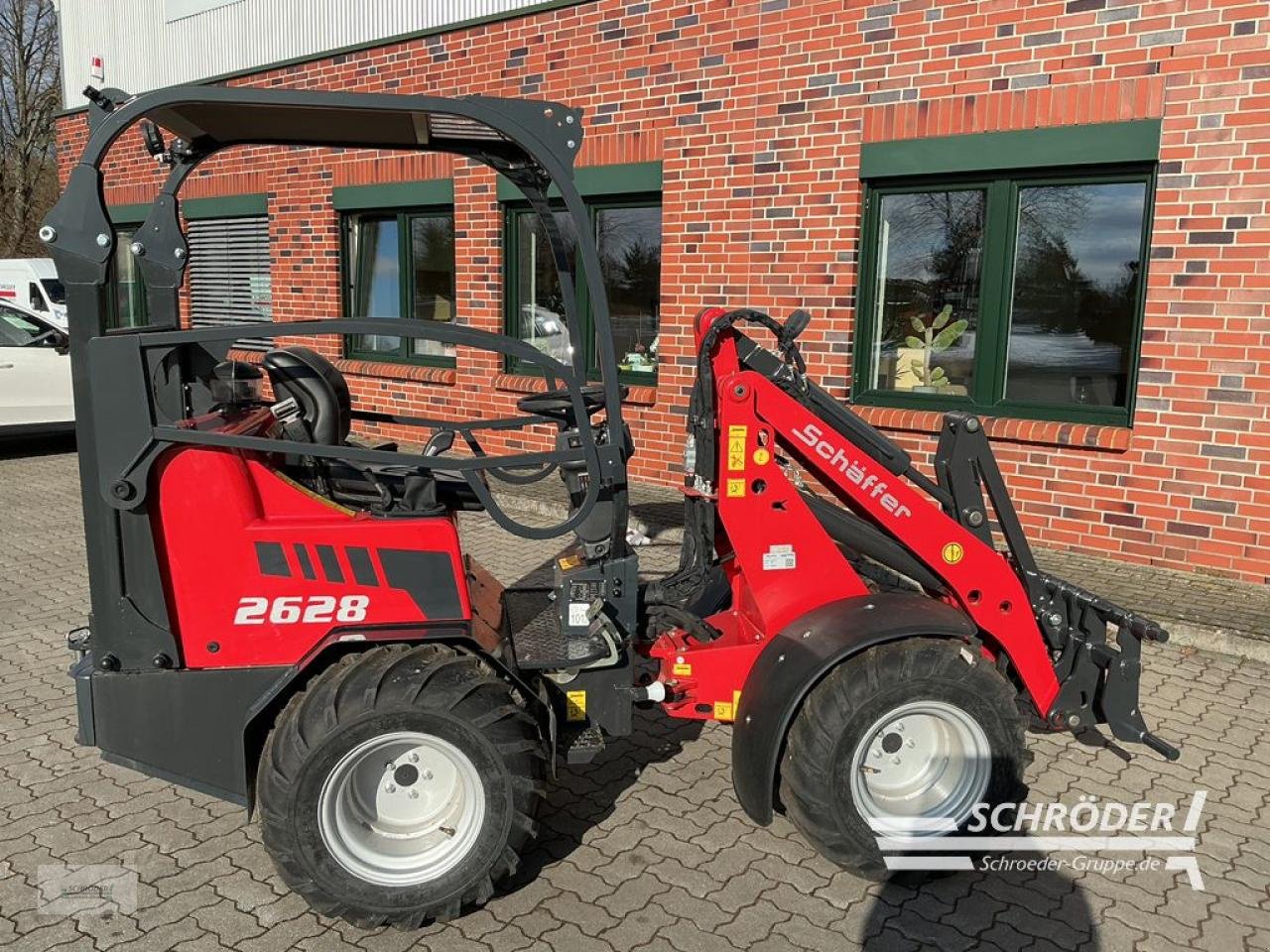 Hoflader van het type Schäffer 2628, Neumaschine in Friedland (Foto 12)