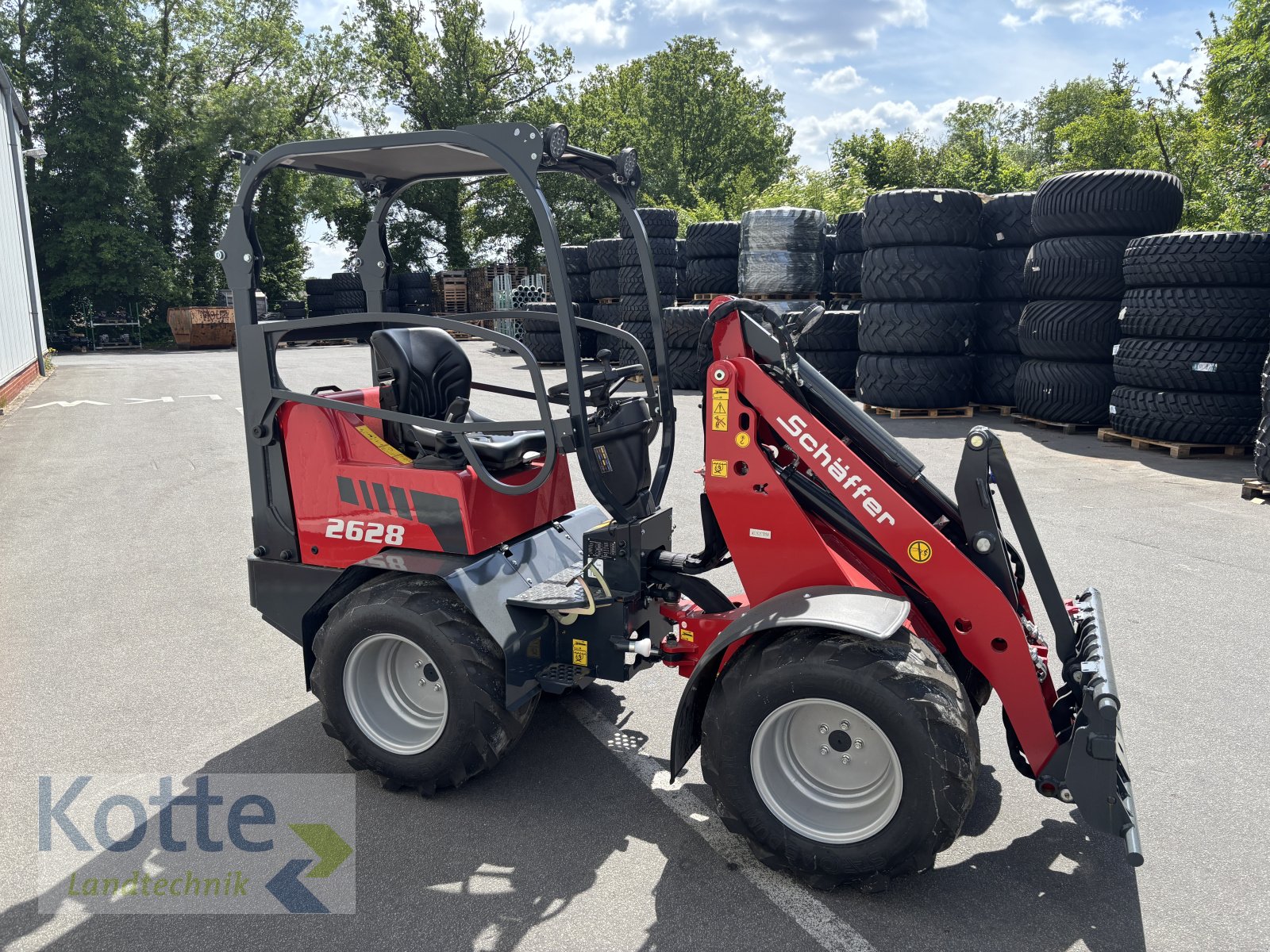 Hoflader of the type Schäffer 2628, Neumaschine in Rieste (Picture 5)