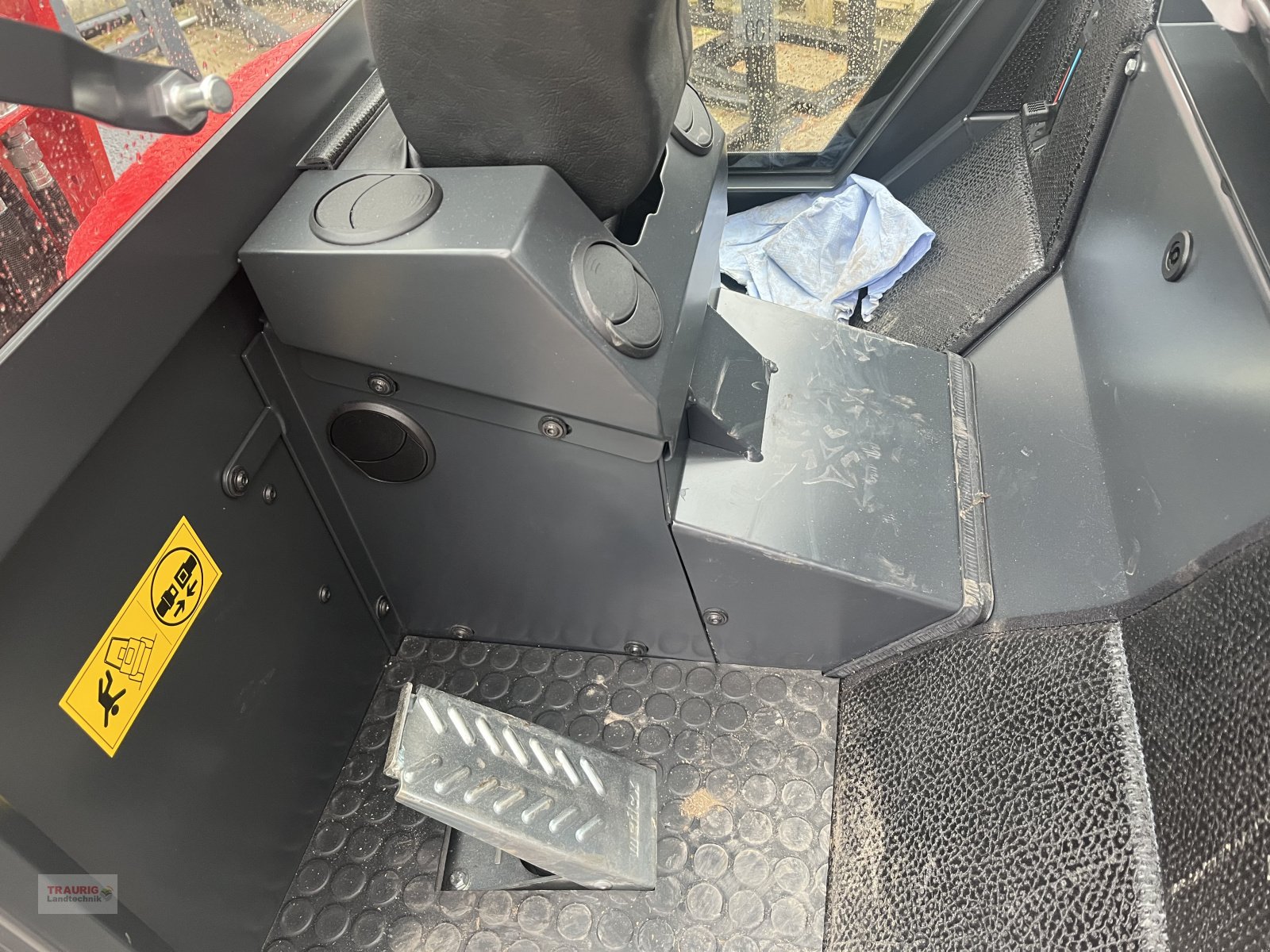 Hoflader des Typs Schäffer 2630 m. Kabine, Neumaschine in Mainburg/Wambach (Bild 10)