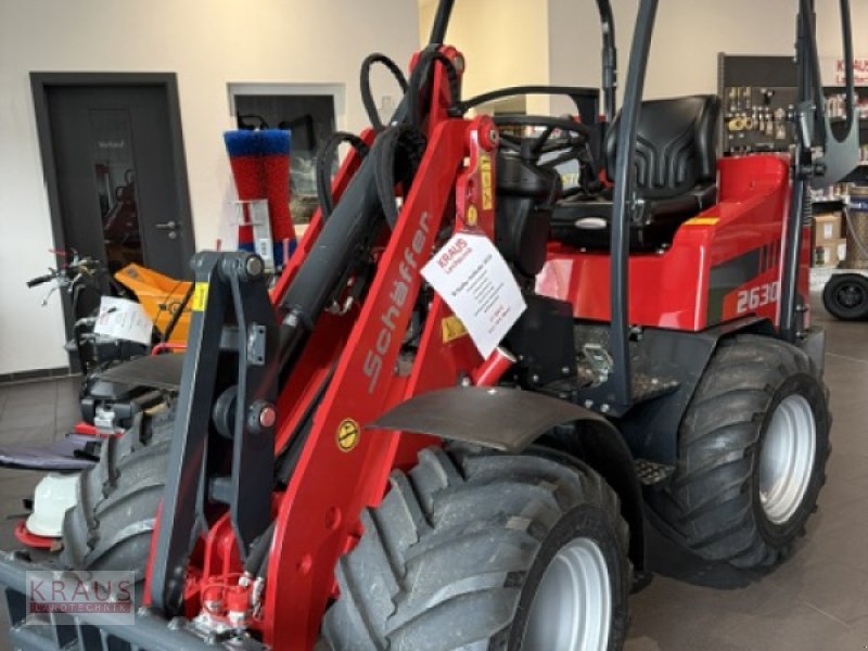 Hoflader Türe ait Schäffer 2630, Neumaschine içinde Geiersthal (resim 1)