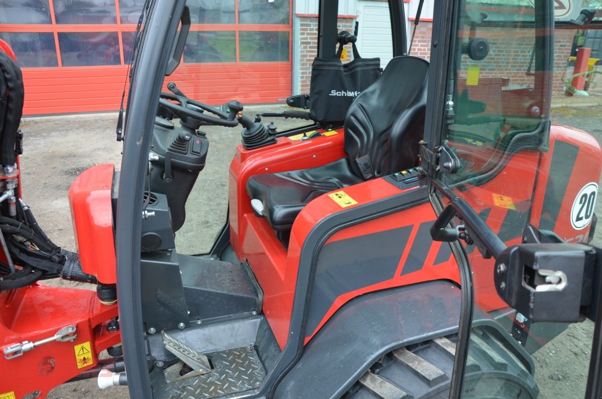 Hoflader Türe ait Schäffer 2630T SLT, Neumaschine içinde Suhlendorf (resim 11)