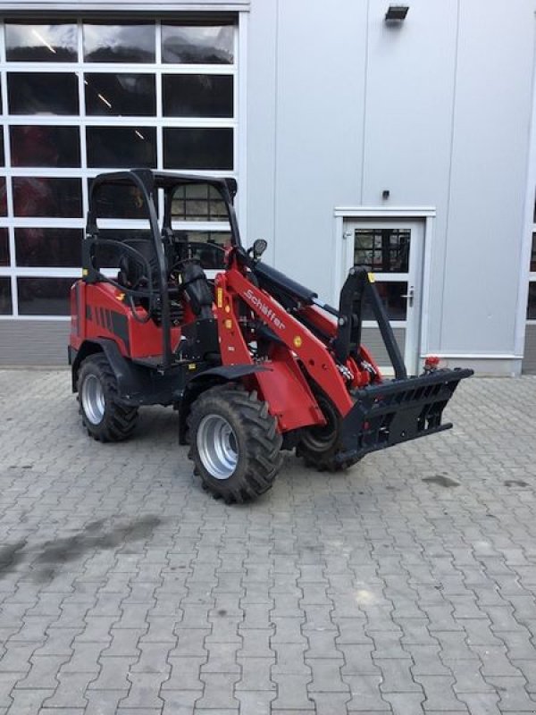 Hoflader des Typs Schäffer 3630, Vorführmaschine in Stössing (Bild 2)