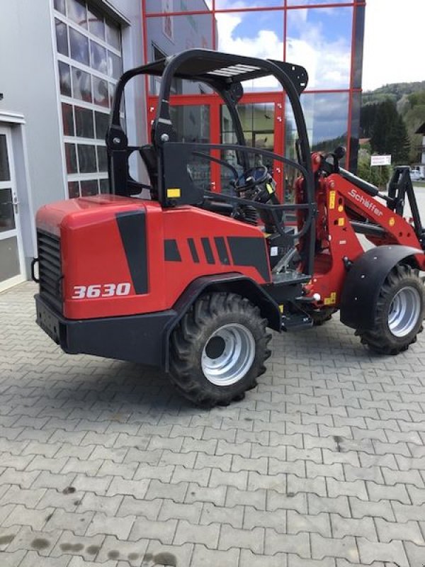 Hoflader des Typs Schäffer 3630, Vorführmaschine in Stössing (Bild 3)