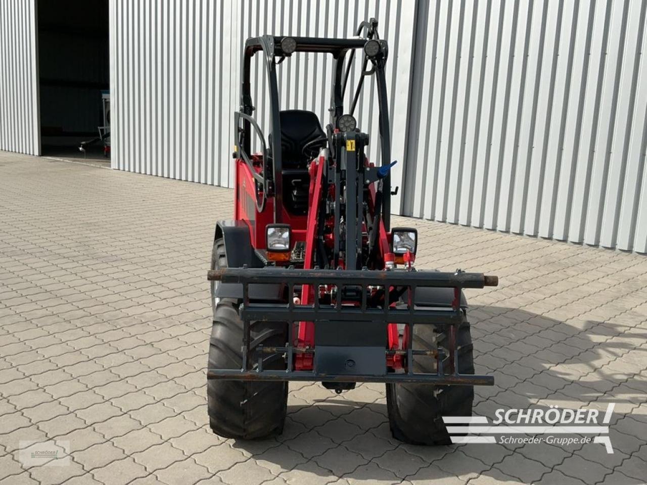 Hoflader of the type Schäffer 3630, Neumaschine in Hemmoor (Picture 3)