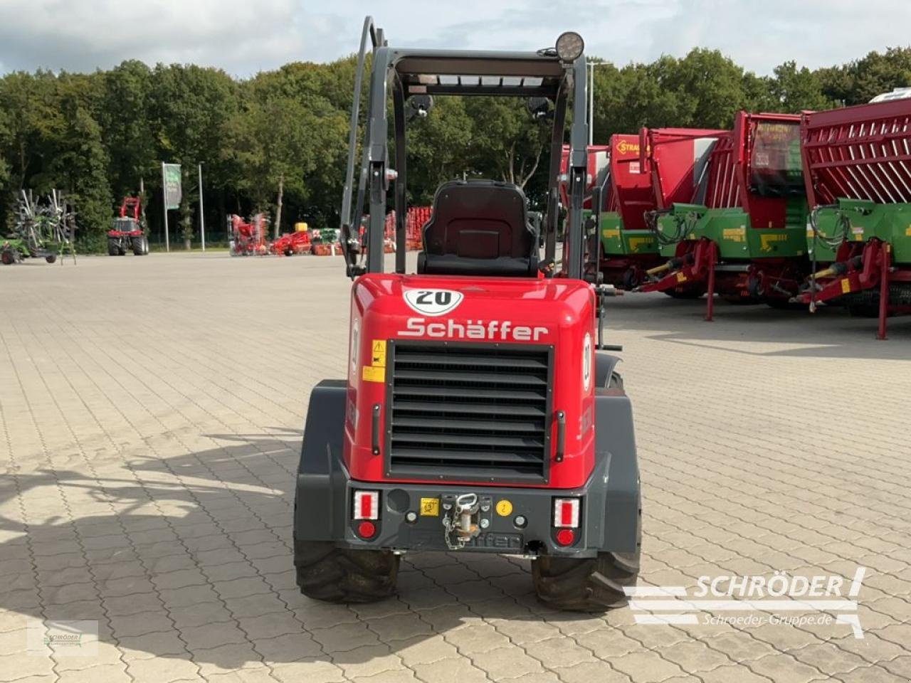 Hoflader of the type Schäffer 3630, Neumaschine in Hemmoor (Picture 4)