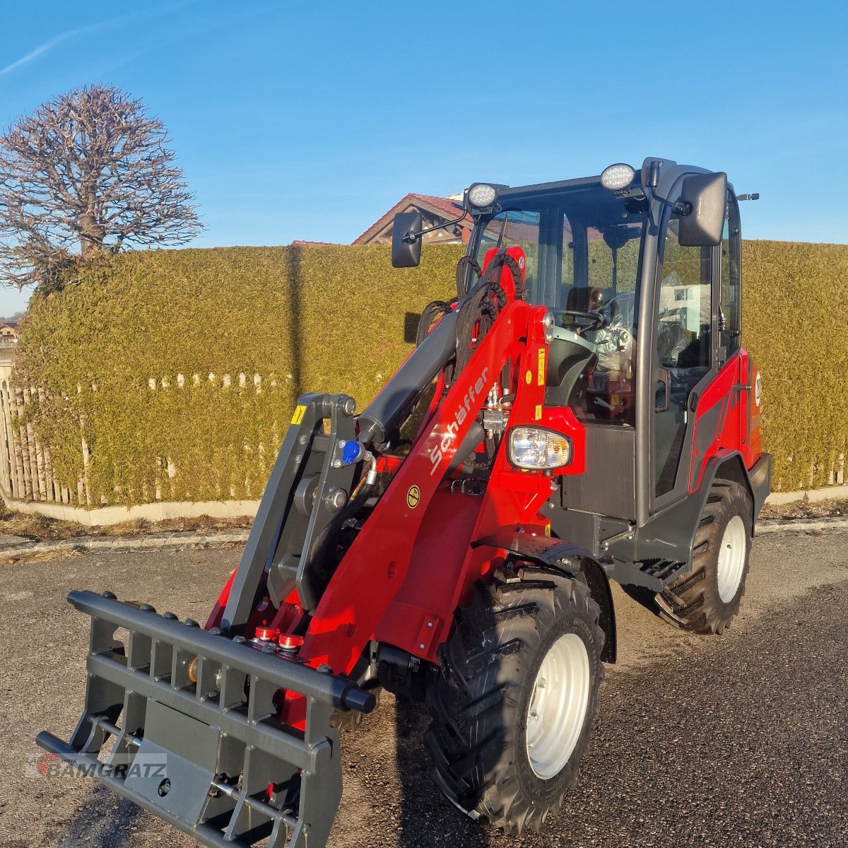 Hoflader Türe ait Schäffer 3650, Neumaschine içinde Eberfing (resim 3)