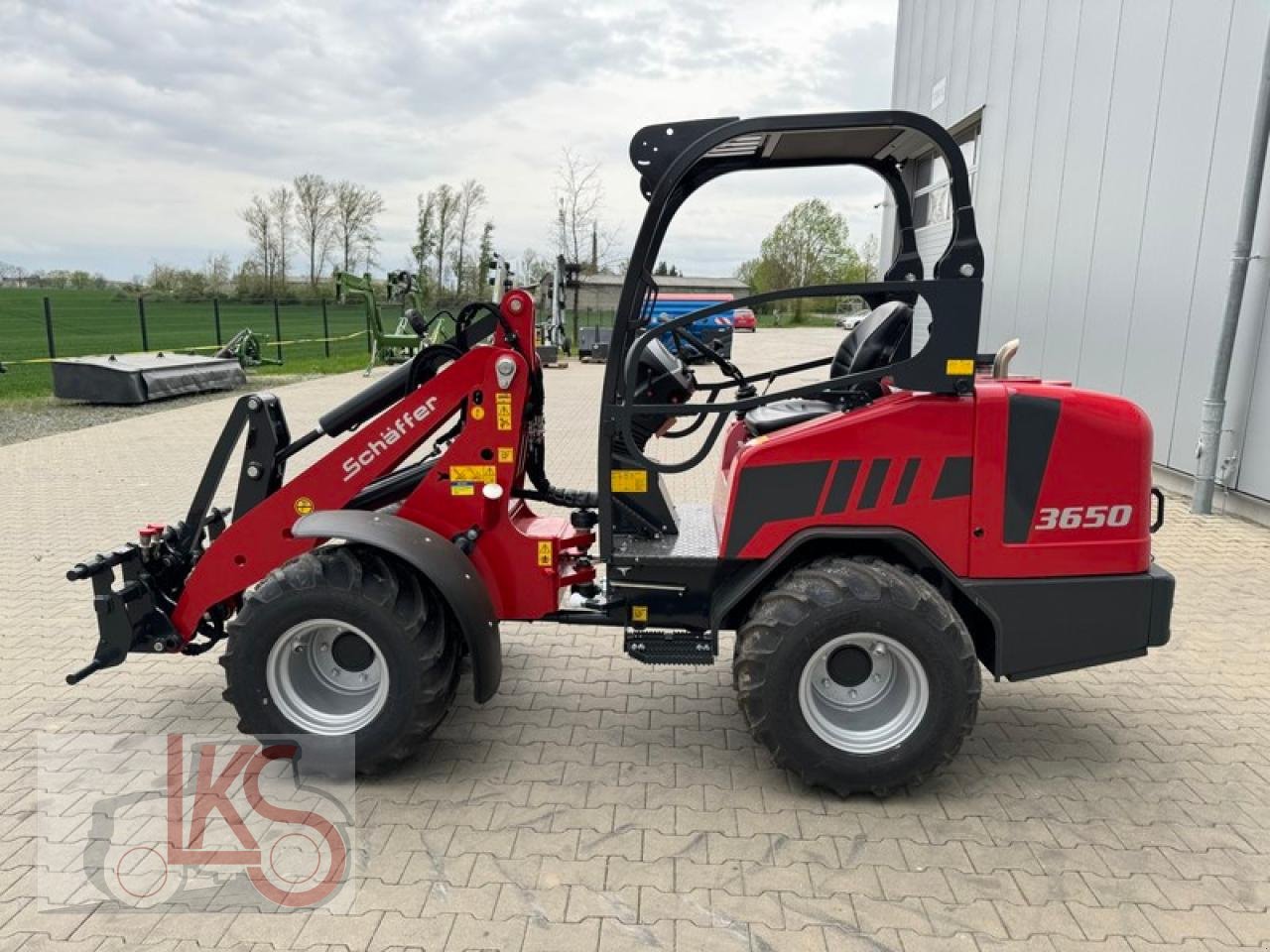 Hoflader of the type Schäffer 3650, Neumaschine in Starkenberg (Picture 5)