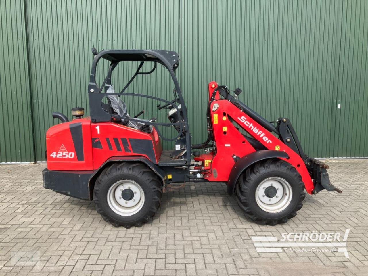 Hoflader des Typs Schäffer 4250, Gebrauchtmaschine in Twistringen (Bild 2)