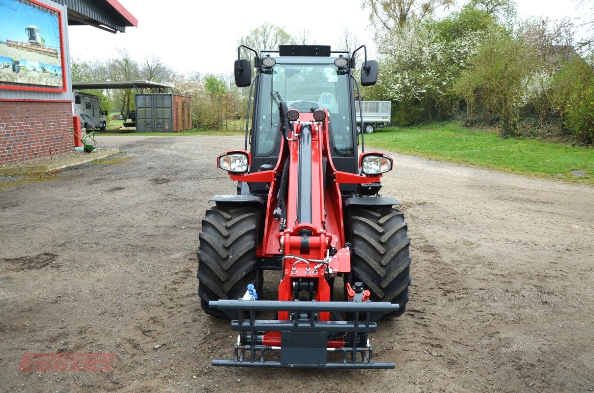 Hoflader Türe ait Schäffer 4670T-3, Neumaschine içinde Suhlendorf (resim 3)