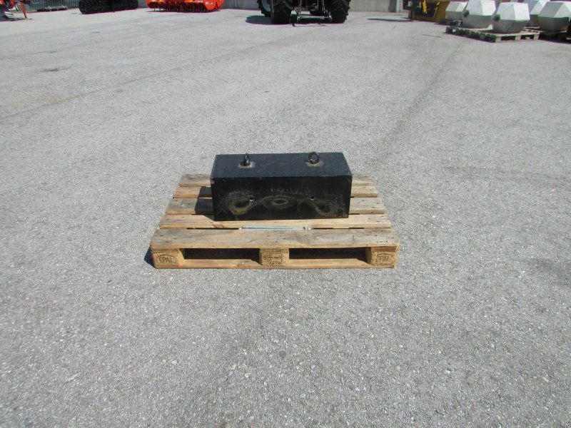 Hoflader des Typs Schäffer Gewicht für Schäffer Lader ca. 150kg, Gebrauchtmaschine in Saxen (Bild 1)