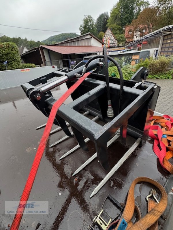 Hoflader of the type Schäffer Krokodilbgebiss 1,0 m, Neumaschine in Lindenfels-Glattbach (Picture 5)