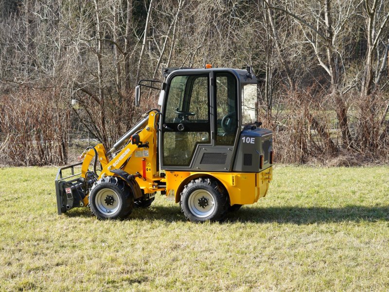 Hoflader of the type schieder 4WD Elektro-Lader-(Hoflader)10E mit Kabine, Neumaschine in mixnitz (Picture 1)