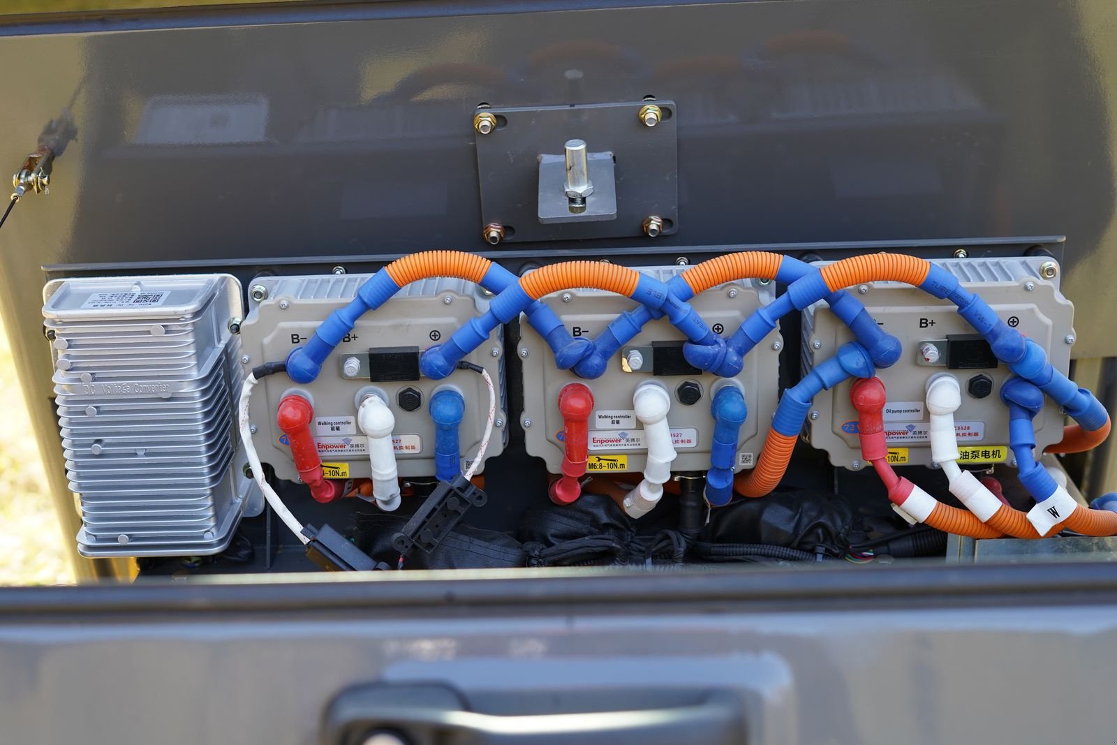 Hoflader of the type schieder 4WD Elektro-Lader-(Hoflader)10E mit Kabine, Neumaschine in mixnitz (Picture 16)