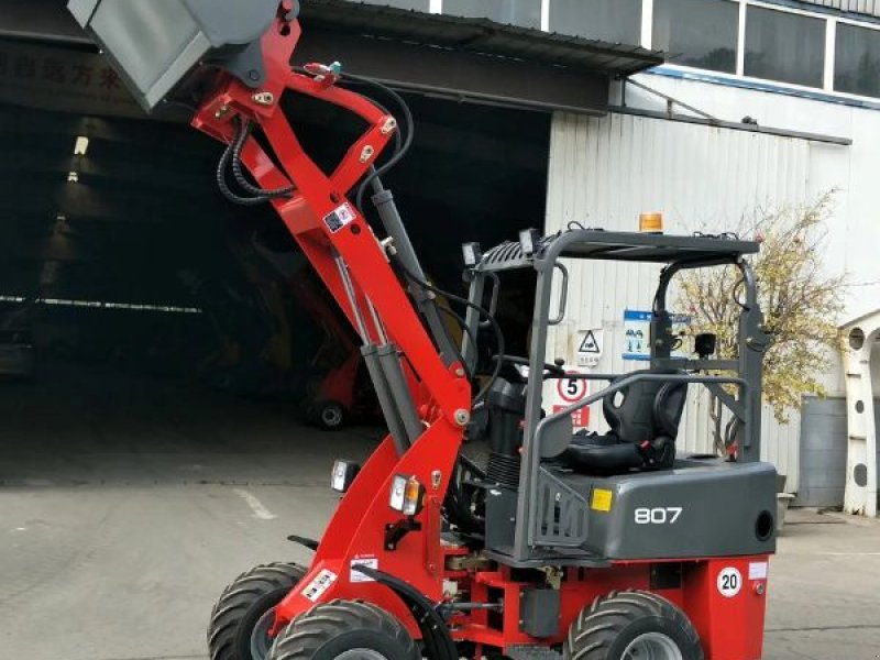 Hoflader of the type schieder 807E – Elektro-Hoflader 72 V mit 800 kg Hubkraft, Neumaschine in mixnitz (Picture 1)