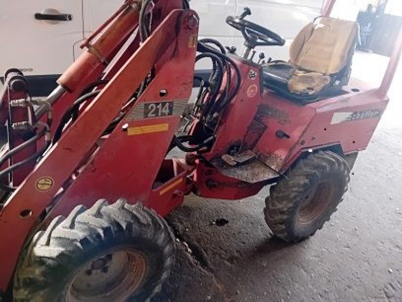 Hoflader of the type Sonstige 214, Gebrauchtmaschine in CHAPELON (Picture 1)