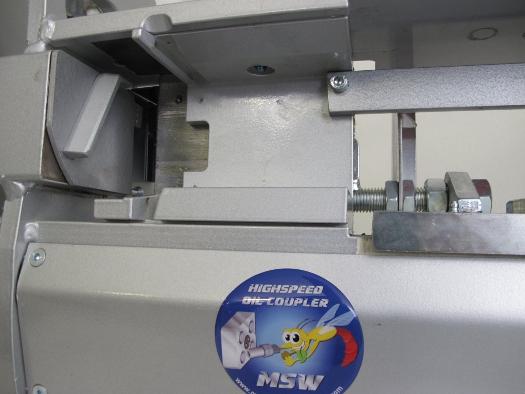 Hoflader of the type Sonstige HIGHSPEED OIL COUPLER, Neumaschine in Seekirchen (Picture 3)