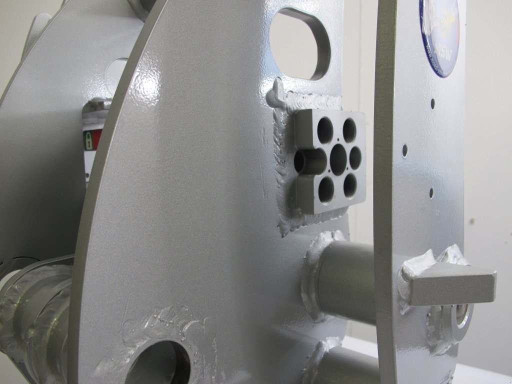 Hoflader of the type Sonstige HIGHSPEED OIL COUPLER, Neumaschine in Seekirchen (Picture 11)