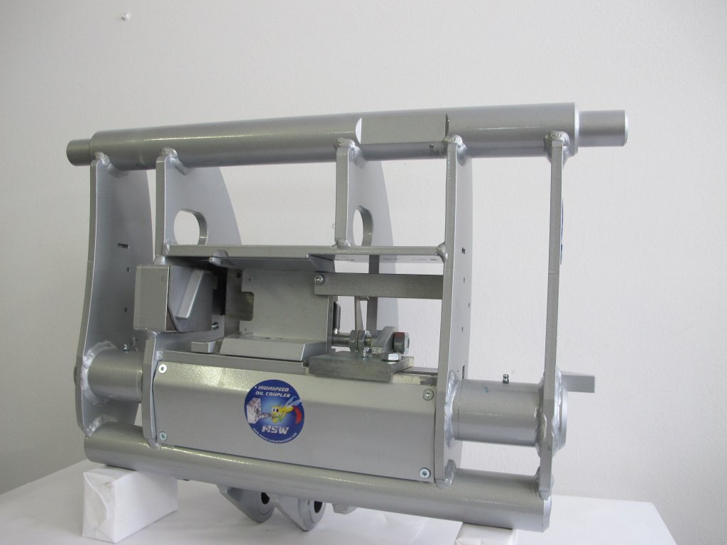 Hoflader des Typs Sonstige HIGHSPEED OIL COUPLER, Neumaschine in Seekirchen (Bild 4)