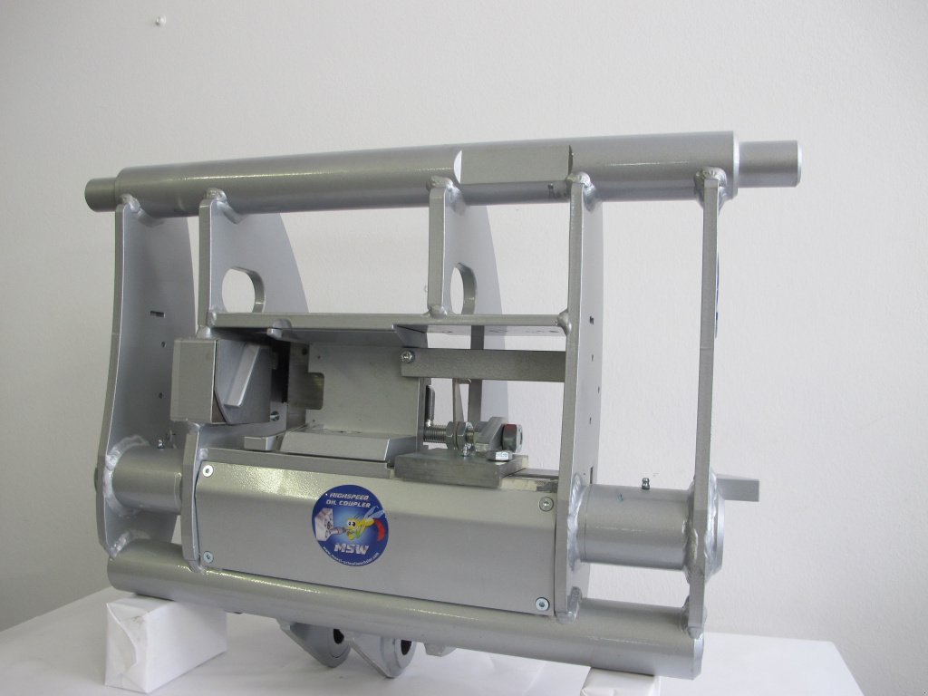 Hoflader of the type Sonstige HIGHSPEED OIL COUPLER, Neumaschine in Seekirchen (Picture 4)