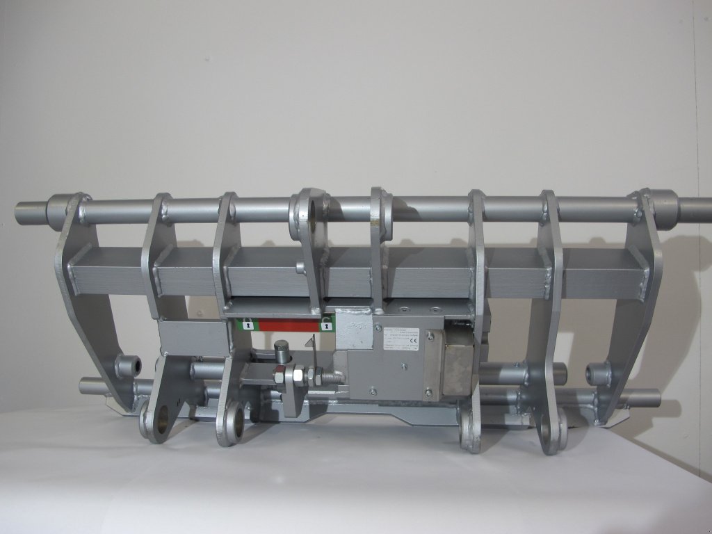 Hoflader of the type Sonstige HIGHSPEED OIL COUPLER, Gebrauchtmaschine in Seekirchen (Picture 9)