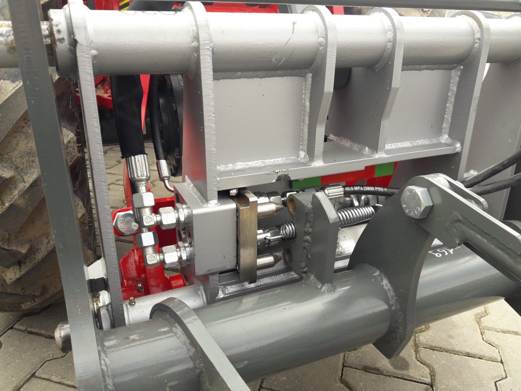 Hoflader of the type Sonstige Highspeed Oil Coupler, Neumaschine in Seekirchen (Picture 15)