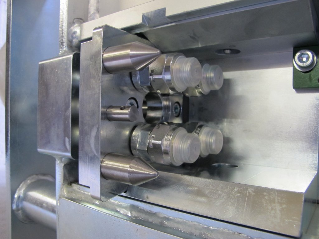 Hoflader of the type Sonstige Highspeed Oil Coupler, Neumaschine in Seekirchen (Picture 7)