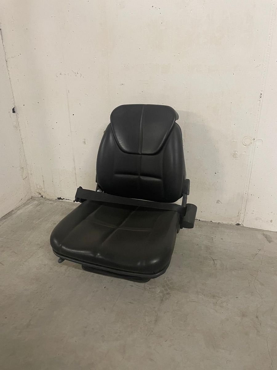 Hoflader of the type Sonstige Luftsitz, Neumaschine in Tamsweg (Picture 5)